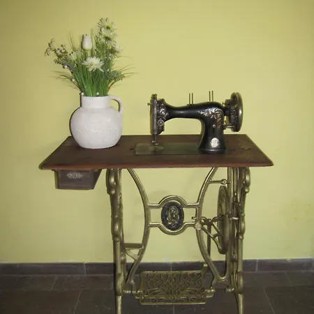 Casa Del Sole & Breakfast & Garage דירה קלנוביצה